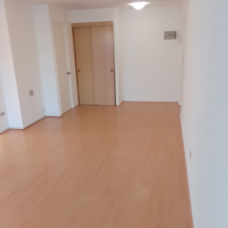 Av Miguel Claro Dpto 2Dmts Living y Terraza