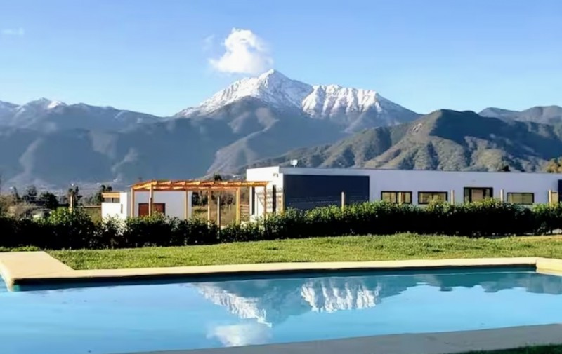 Casa Minimalista Olmué Oasis Privado