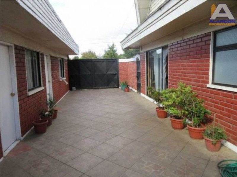 ¡oportunidad en Temuco! Casa Esquina Frente A Líder Prieto–