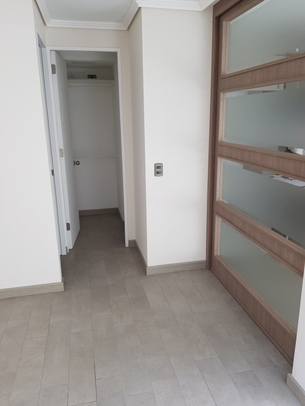 🏙️ Venta Departamento Piso 14 Estación Central