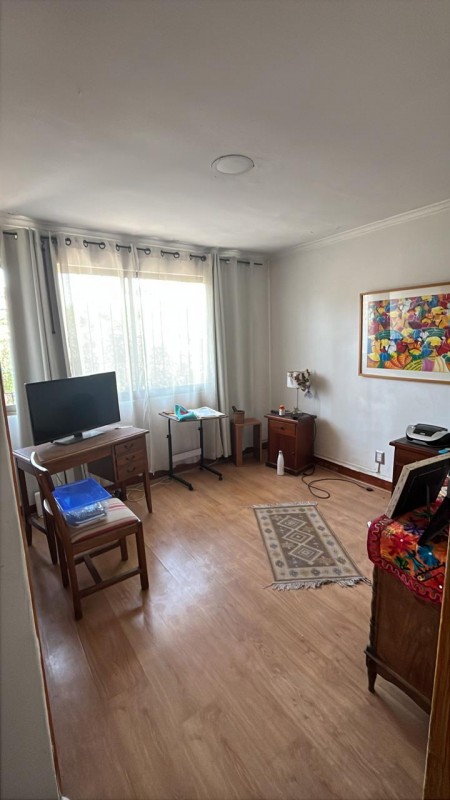 Casa un Piso en Sector Residencial la Reina , Tranquilidad