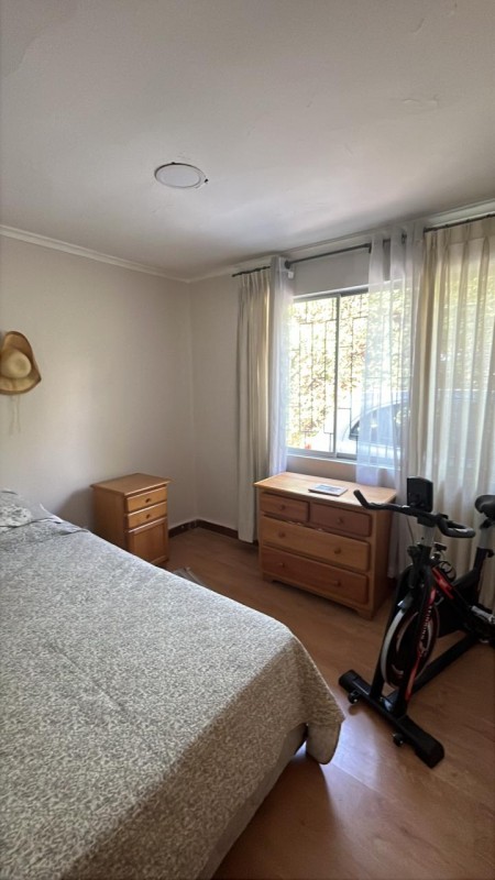 Casa un Piso en Sector Residencial la Reina , Tranquilidad