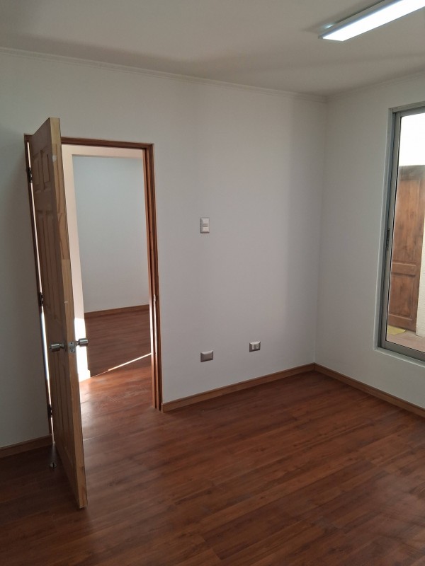 en Arriendo 4 Amplias Oficinas Vallenar.