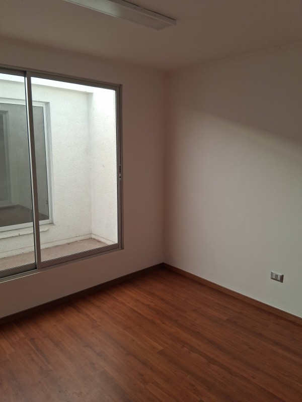 en Arriendo 4 Amplias Oficinas Vallenar.