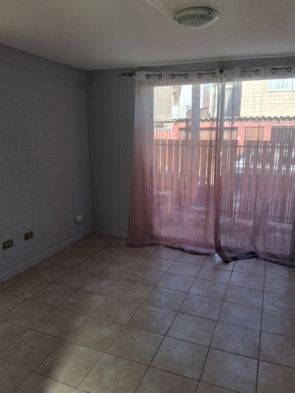 en Arriendo Linda Casa en Vallenar, Altos del Valle