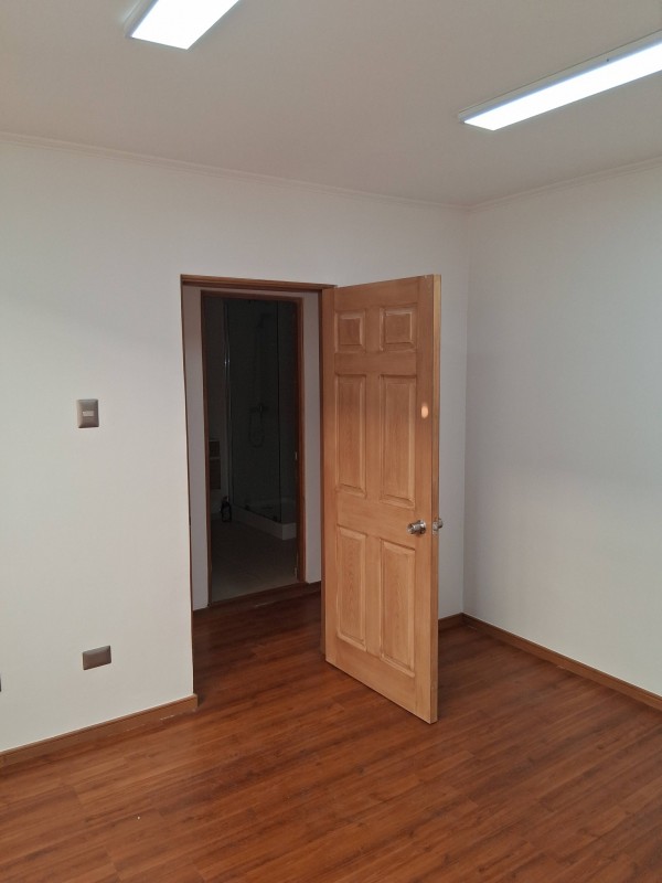 en Arriendo 4 Amplias Oficinas Vallenar.