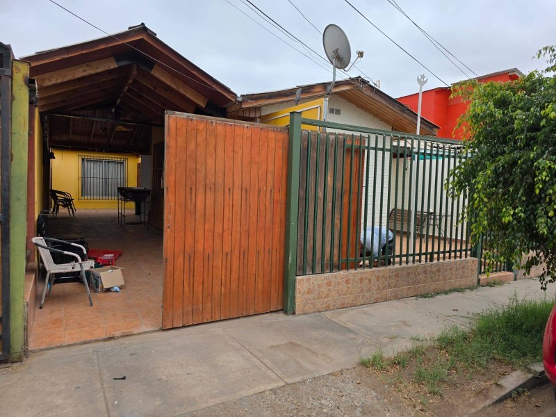 en Arriendo Linda Casa Amoblada en Vallenar