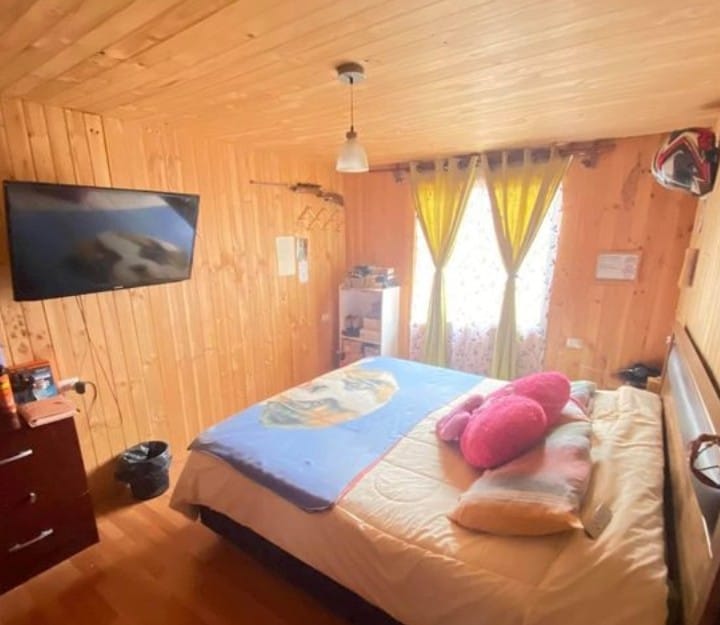 Se Vende Parcela Con Casa y Piscina en Casablanca