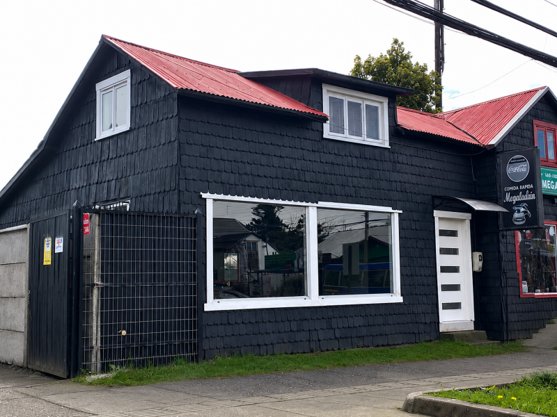 Fotografía de Se Arrienda Hermoso Local Comercial en Puerto Varas