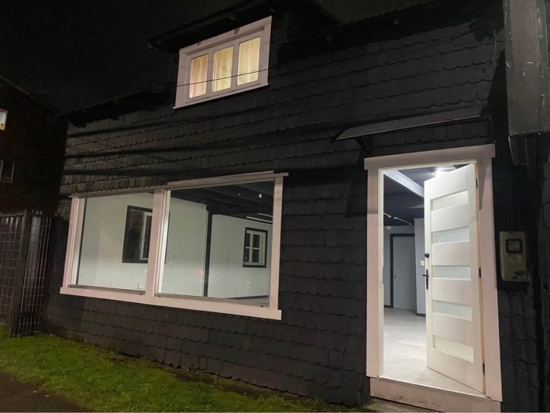 Se Arrienda Hermoso Local Comercial en Puerto Varas