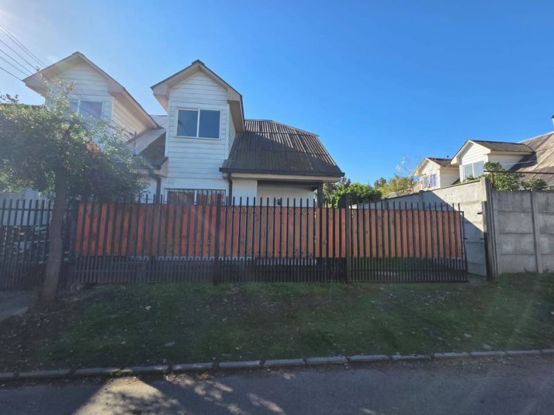 Se Vende Hermosa Casa en Don Sebastián de Rauquén de Curicó
