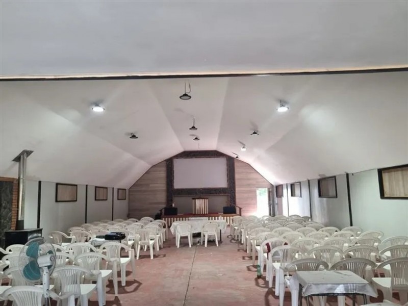 Se Vende Hermoso Local Con Casa en Linares