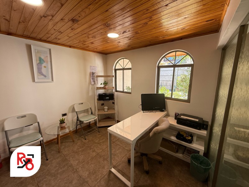 Se Arrienda Casa Comercial en 6 Norte A Pasos del Centro