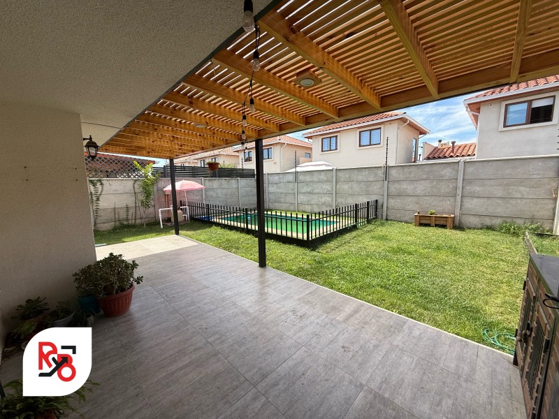 Se Arrienda Hermosa Casa en Condominio Alto Maule, Talca