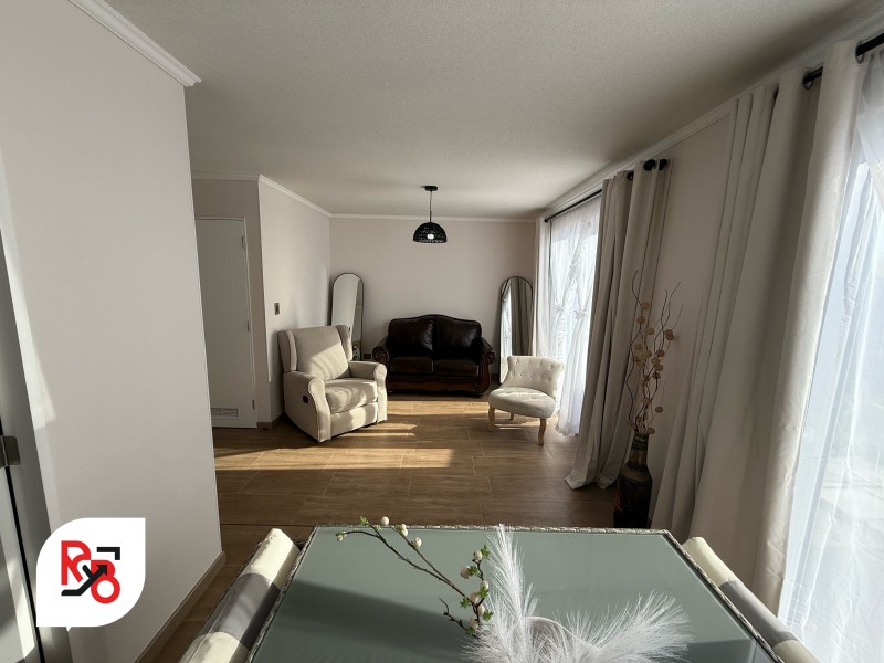 Se Arrienda Hermosa Casa Amoblada en Hacienda Maule, Talca