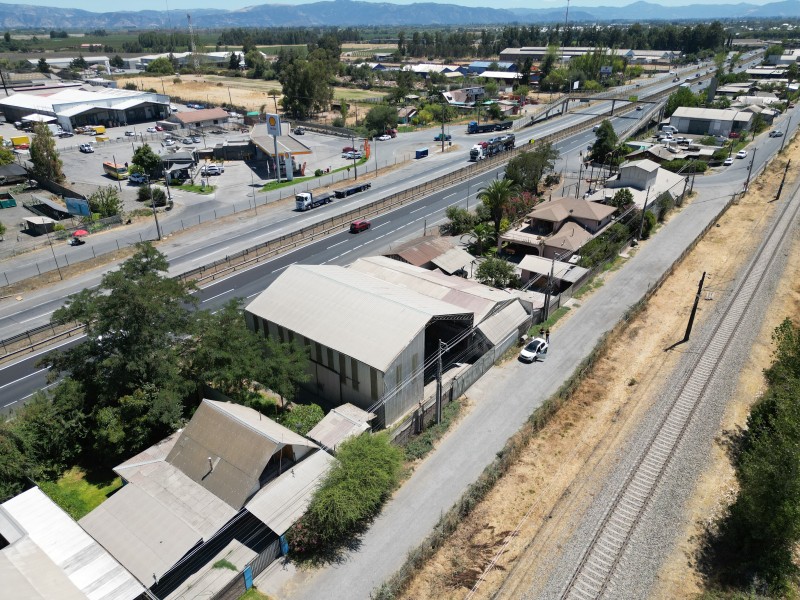 Se Arrienda Galpon de 850 Mts en Maquehua, Curicó