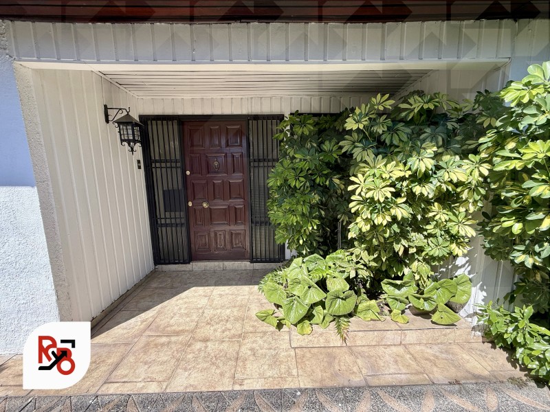 Se Vende Amplia Casa en Sector Residencial Prosperidad Talca