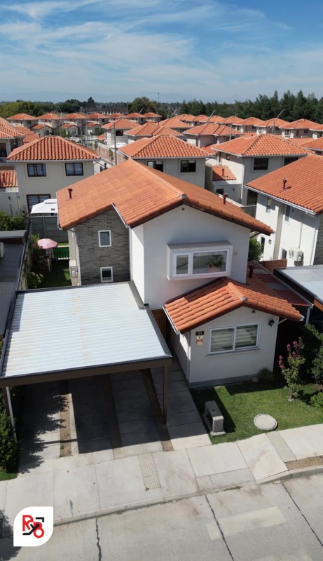 Se Arrienda Hermosa Casa en Condominio Alto Maule, Talca