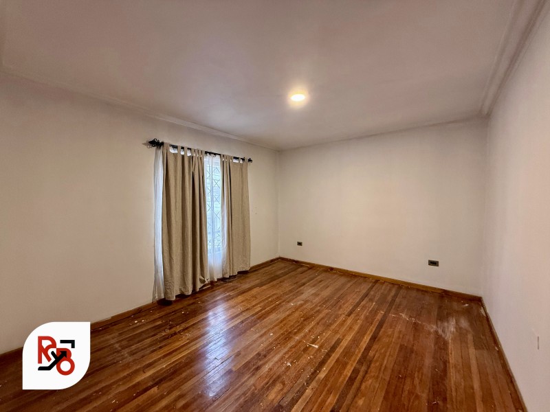 Casa Amplia 4 Oriente en Arriendo para Fines Comerciales