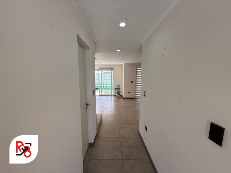 Se Arrienda Hermosa Casa en Condominio Alto Maule, Talca