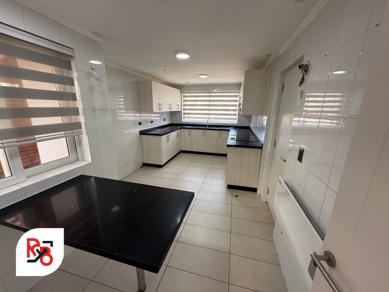 Se Arrienda Hermosa Casa en Condominio Alto Maule, Talca