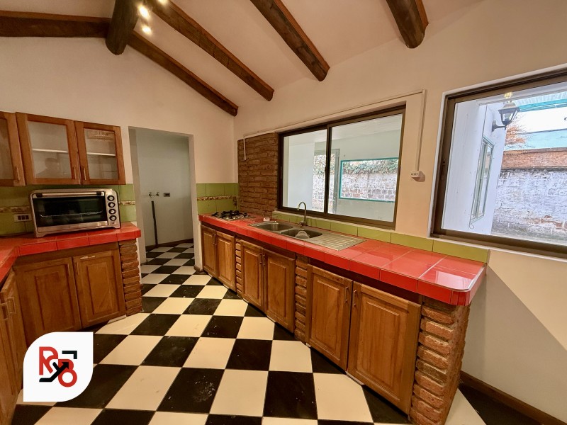 Casa Amplia 4 Oriente en Arriendo para Fines Comerciales
