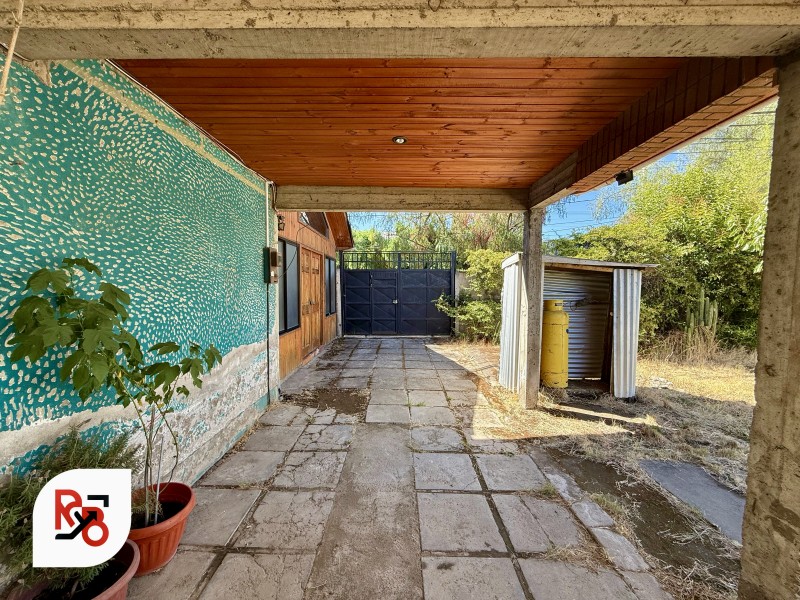 Se Vende Casa Con Mas de 600 Mts de Terreno Al Lado de Ucm