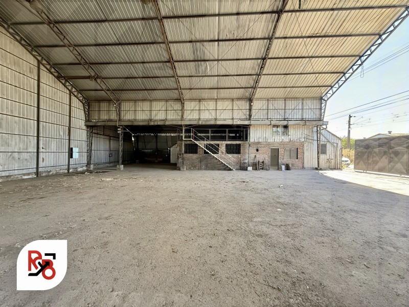 Se Arrienda Galpon de 850 Mts en Maquehua, Curicó