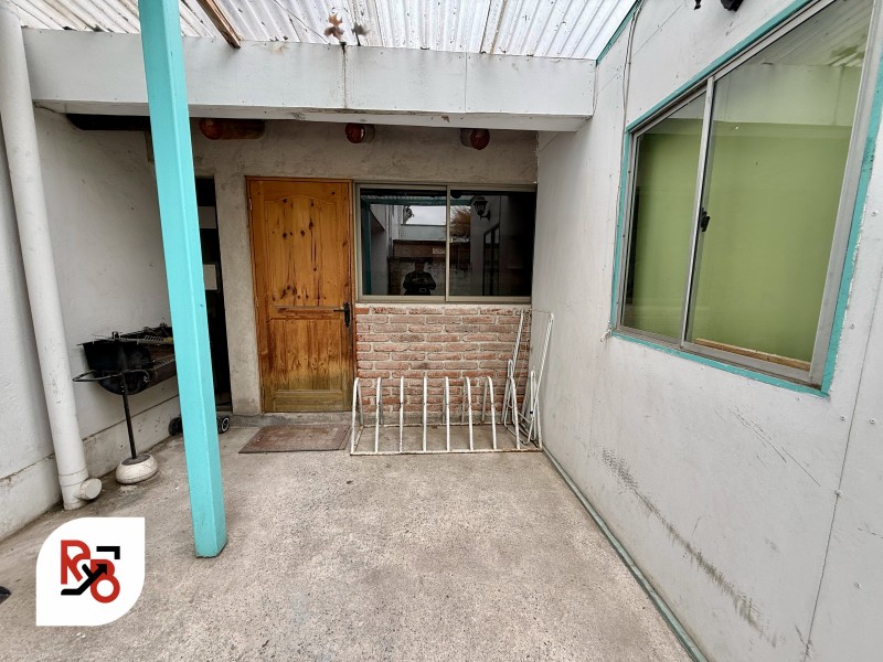 Casa Amplia 4 Oriente en Arriendo para Fines Comerciales