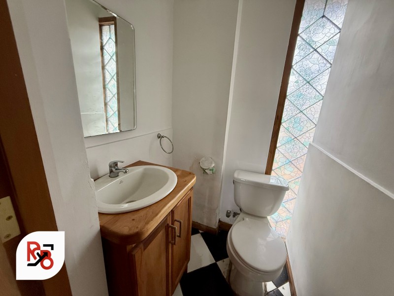 Casa Amplia 4 Oriente en Arriendo para Fines Comerciales