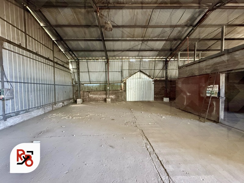 Se Arrienda Galpon de 850 Mts en Maquehua, Curicó