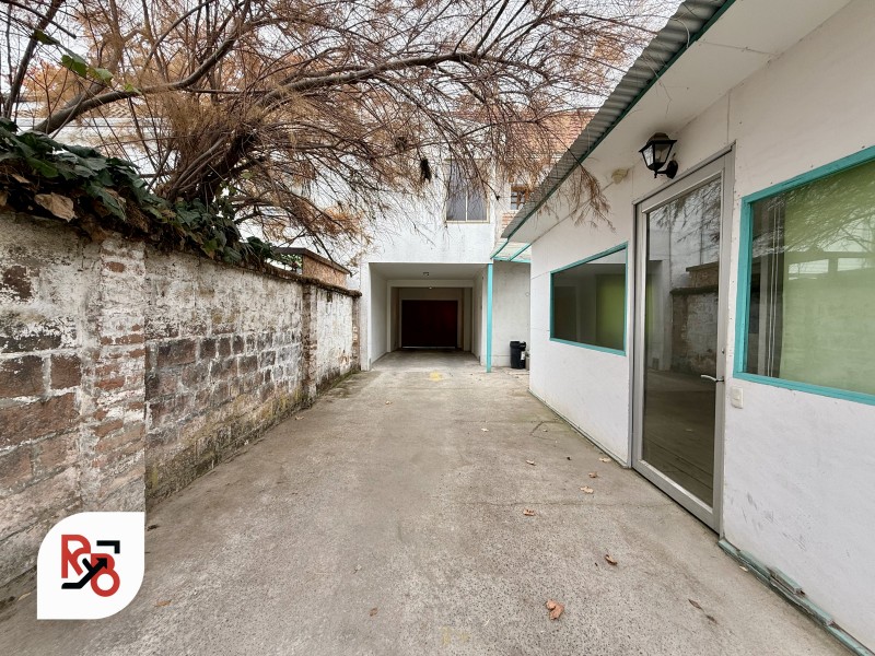 Casa Amplia 4 Oriente en Arriendo para Fines Comerciales