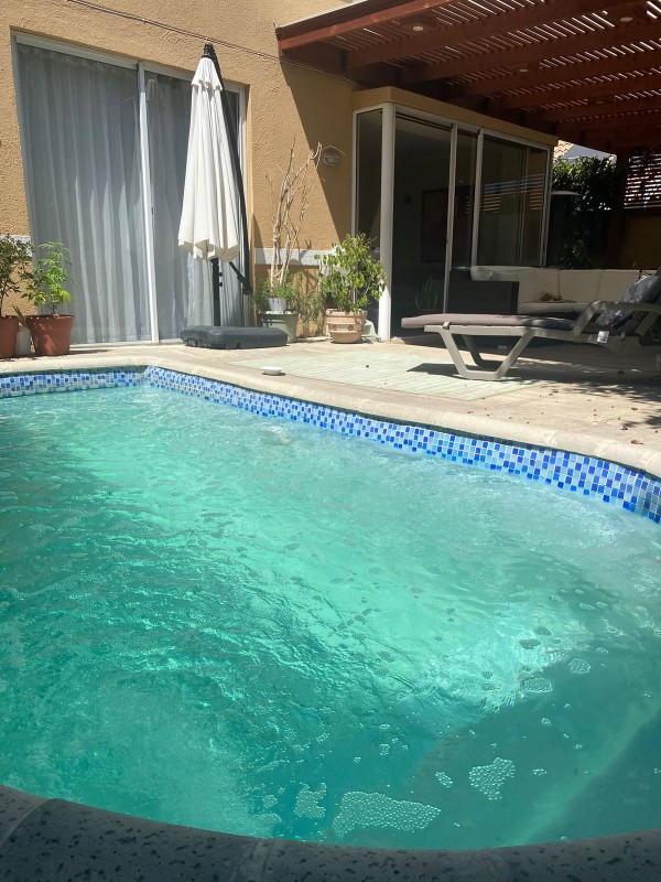 Hermosa Casa en Huechuraba, 226Mt Totales, 126Mt Construidos