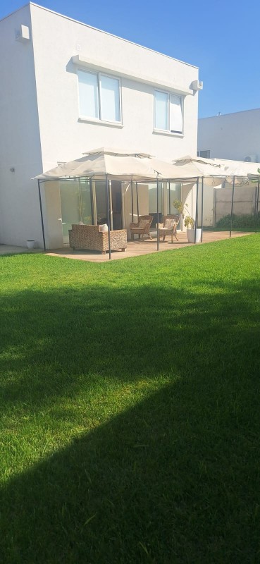 Venta Gran Casa en Condominio la Catana 4D2B2E