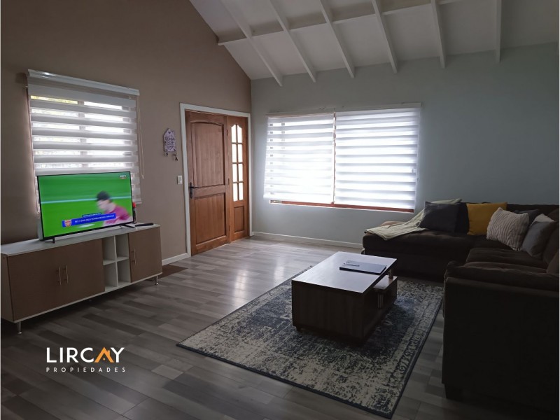 Hermosa Casa en Venta Villa Galilea, Talca!