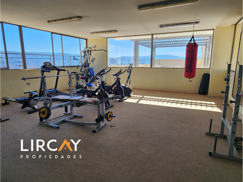 Amplio Departamento en Zona Central de Talca, 4D 2B.