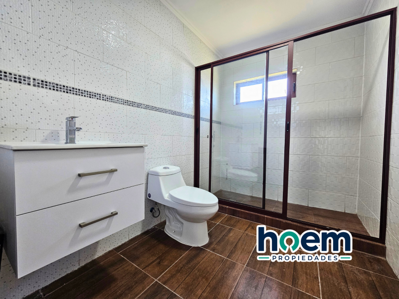 Parcela en Venta Con Moderna Casa, Cerca de Talca
