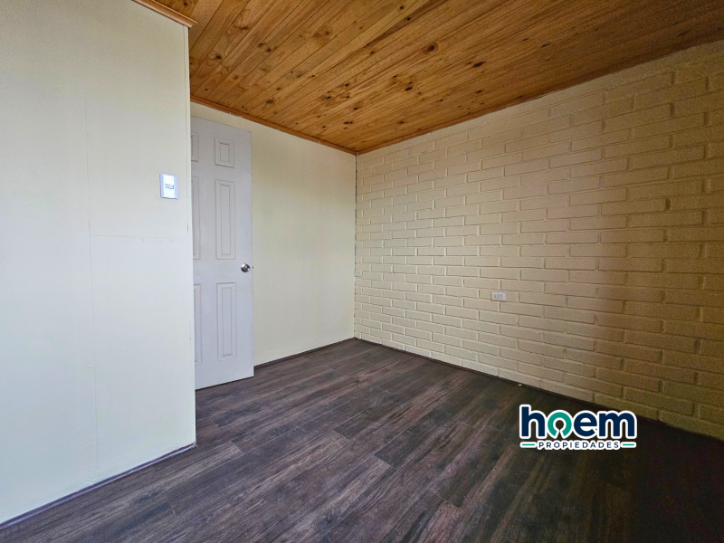 Arriendo Remodelada Casa A Pasos de Av. Colín y Lider