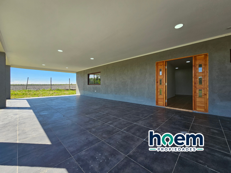 Parcela en Venta Con Moderna Casa, Cerca de Talca