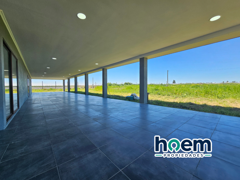 Parcela en Venta Con Moderna Casa, Cerca de Talca