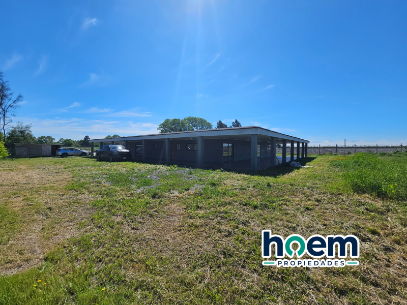 Parcela en Venta Con Moderna Casa, Cerca de Talca