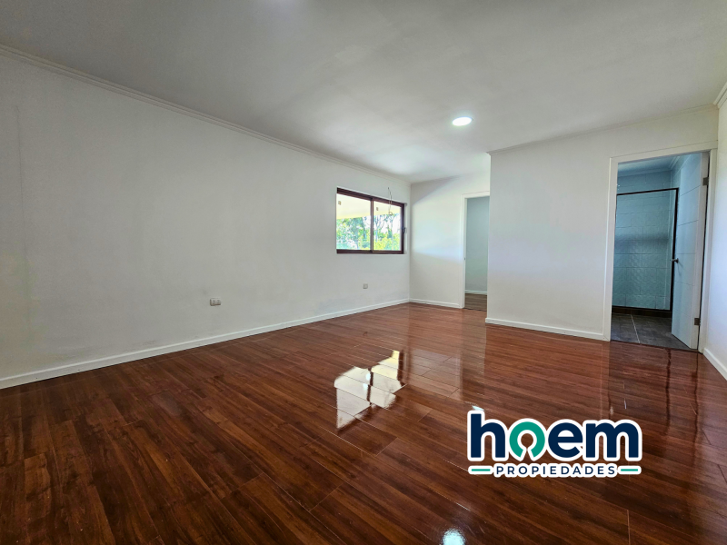 Parcela en Venta Con Moderna Casa, Cerca de Talca