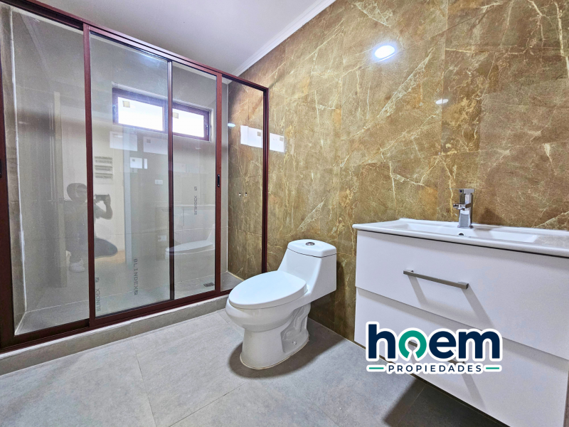 Parcela en Venta Con Moderna Casa, Cerca de Talca