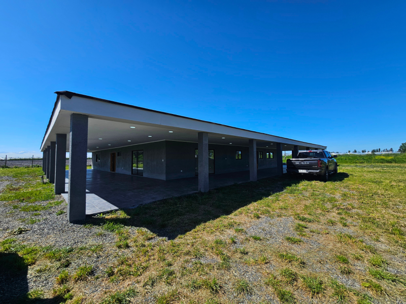Parcela en Venta Con Moderna Casa, Cerca de Talca