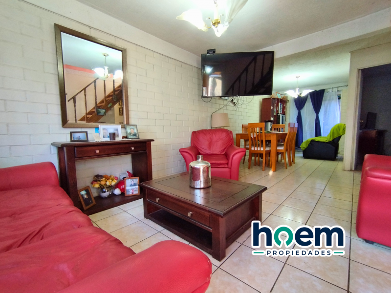 Oportunidad en Villa Pucará | Casa Amplia y Funcional