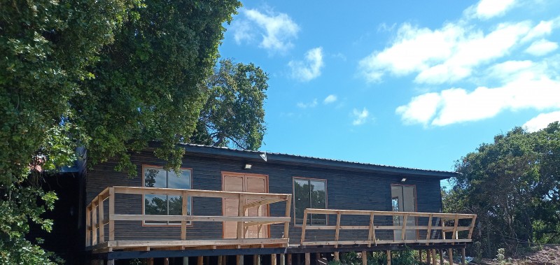 Vendo 2 Casas en Terreno de 5000M2 4 Dorm y 2 Dorm