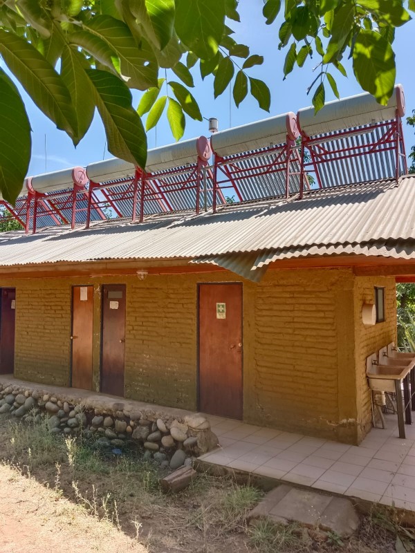 Nogales en Producción y Camping Operativo en Vilches Alto.