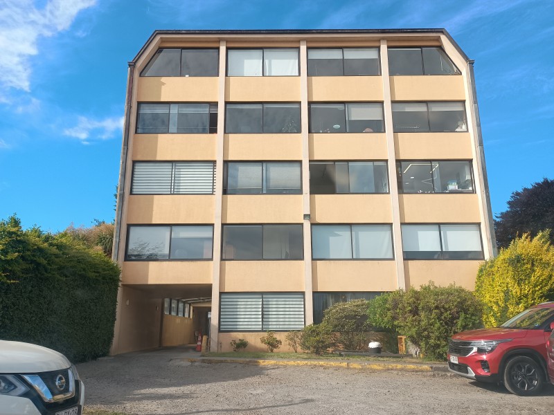 Oficina en Arriendo Centro Médico Central Valdivia