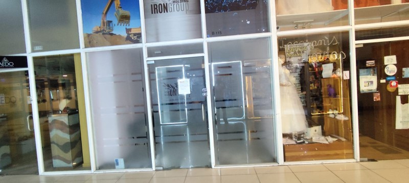 Local Ubicado en Cosmocentro Plaza Real, Centro de la Ciudad