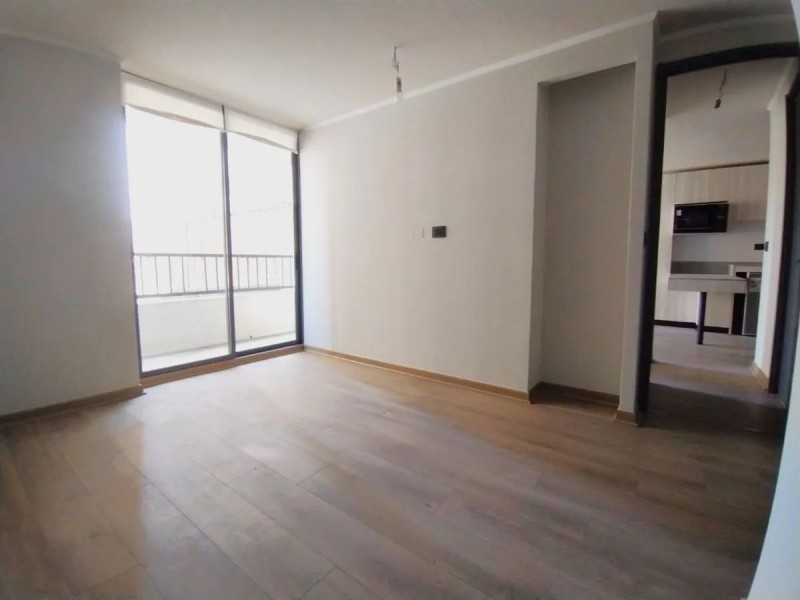 Elegante y Luminoso Departamento Con Finas Terminaciones